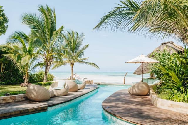 Tulia Beach Resort https://res.cloudinary.com/drhl0yu7y/image/upload/v1720098478/lodges/tulia-beach-resort/gallery/1_l77pft.jpg